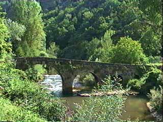 Conques Pont Pelerins