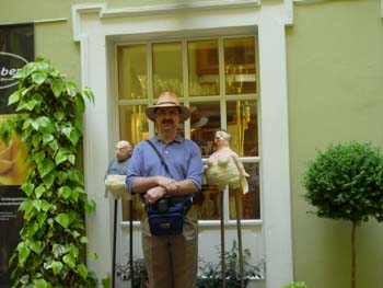 Graz--Warning_Dr._Jim!Too_much_gelato!