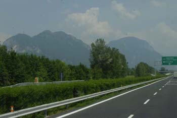 Graz_Alps_from_the_bus