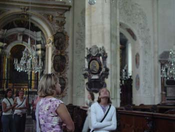 Graz_Look_up
