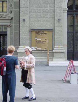 Vienna-Musikiverein-Bargaining_for_tickets!